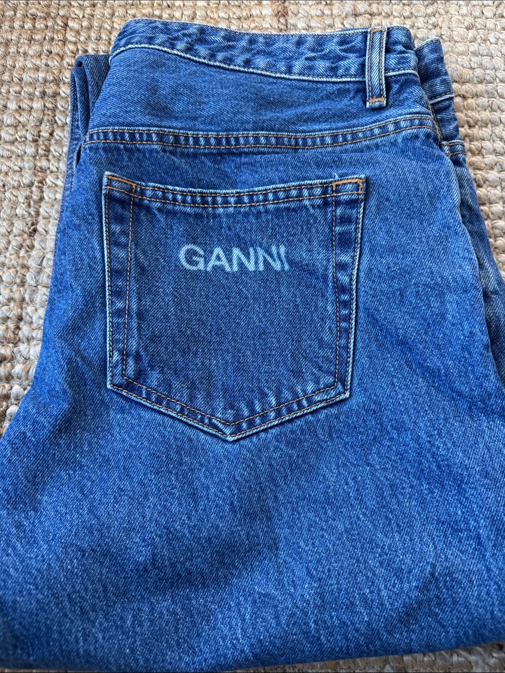 Ganni Mid-Rise Straight Jean